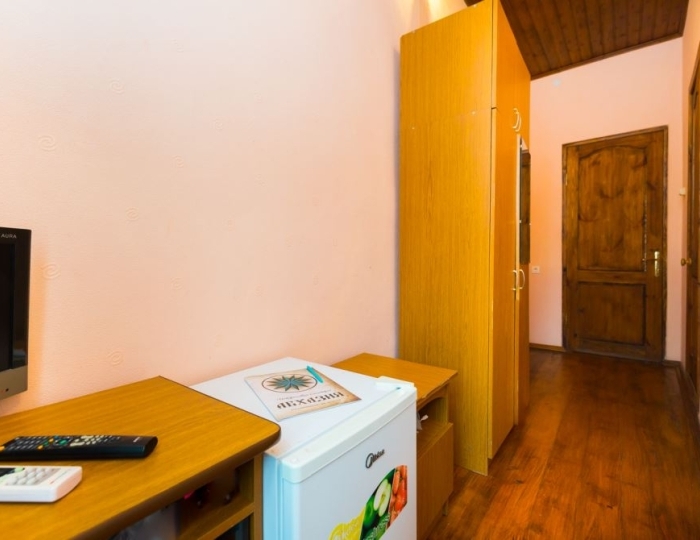 Стандартный 1-местный 1-комнатный 2 этаж - Гостиница «Абхазия» Новый Афон