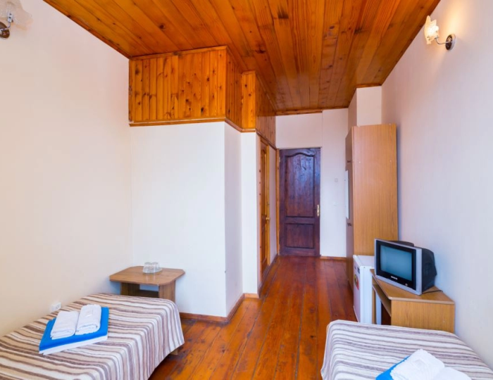 Стандартный 2-местный 1-комнатный без доп места - Гостиница «Абхазия» Новый Афон