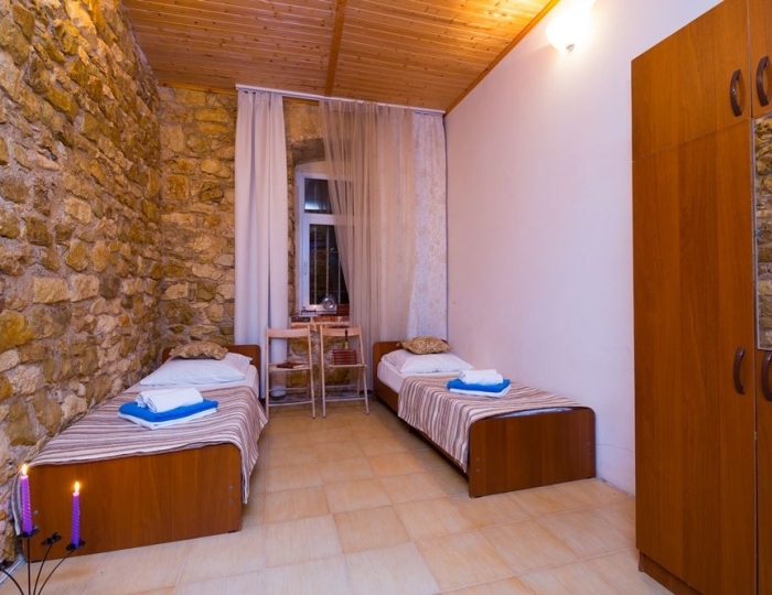 Эконом 1-местный 1-комнатный с удобствами на этаж, 2 этаж - Гостиница «Абхазия» Новый Афон